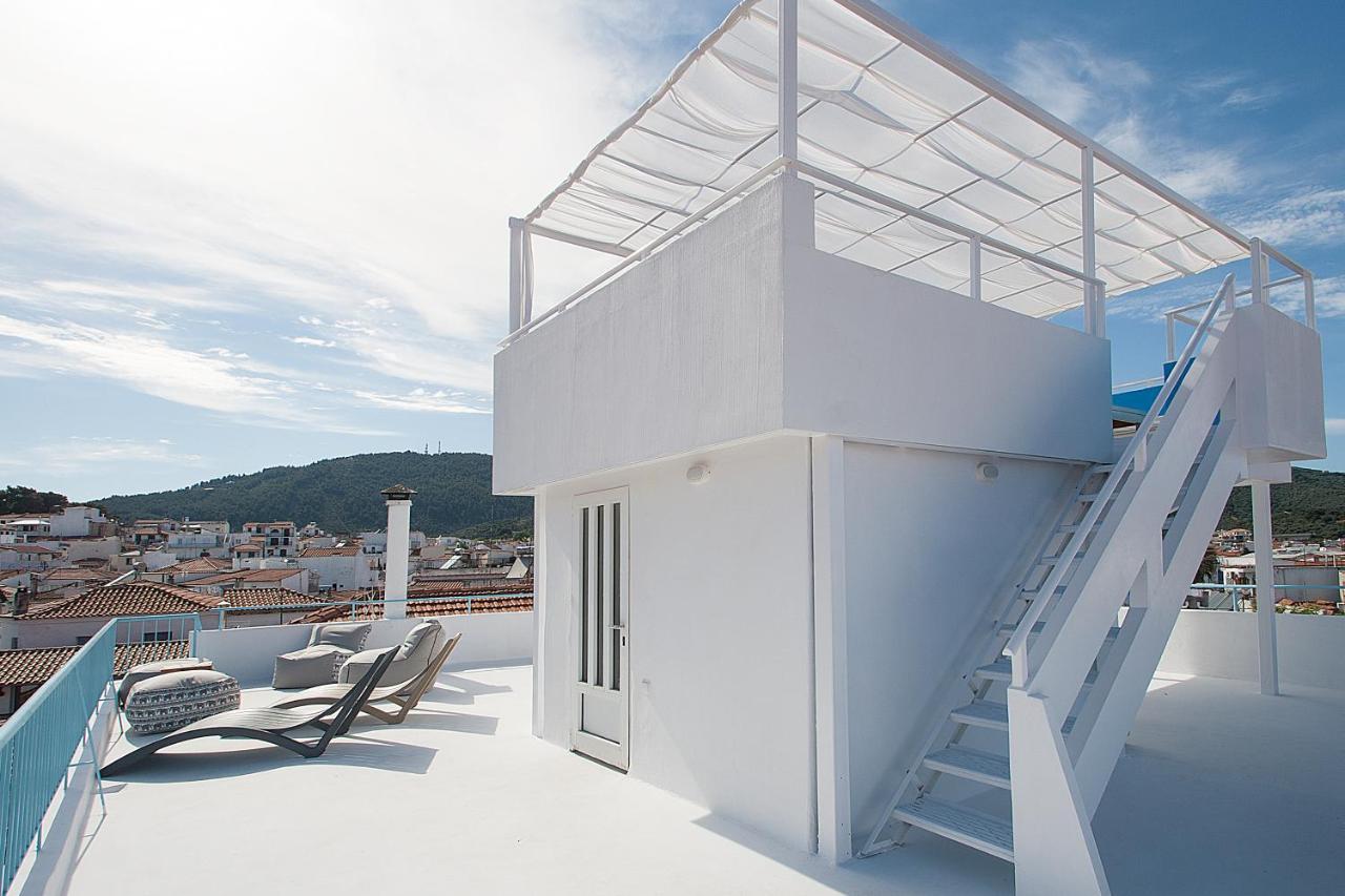 Capolavoro, Boutique Apartment With Unique Rooftop Skiathos-Stadt Exterior foto