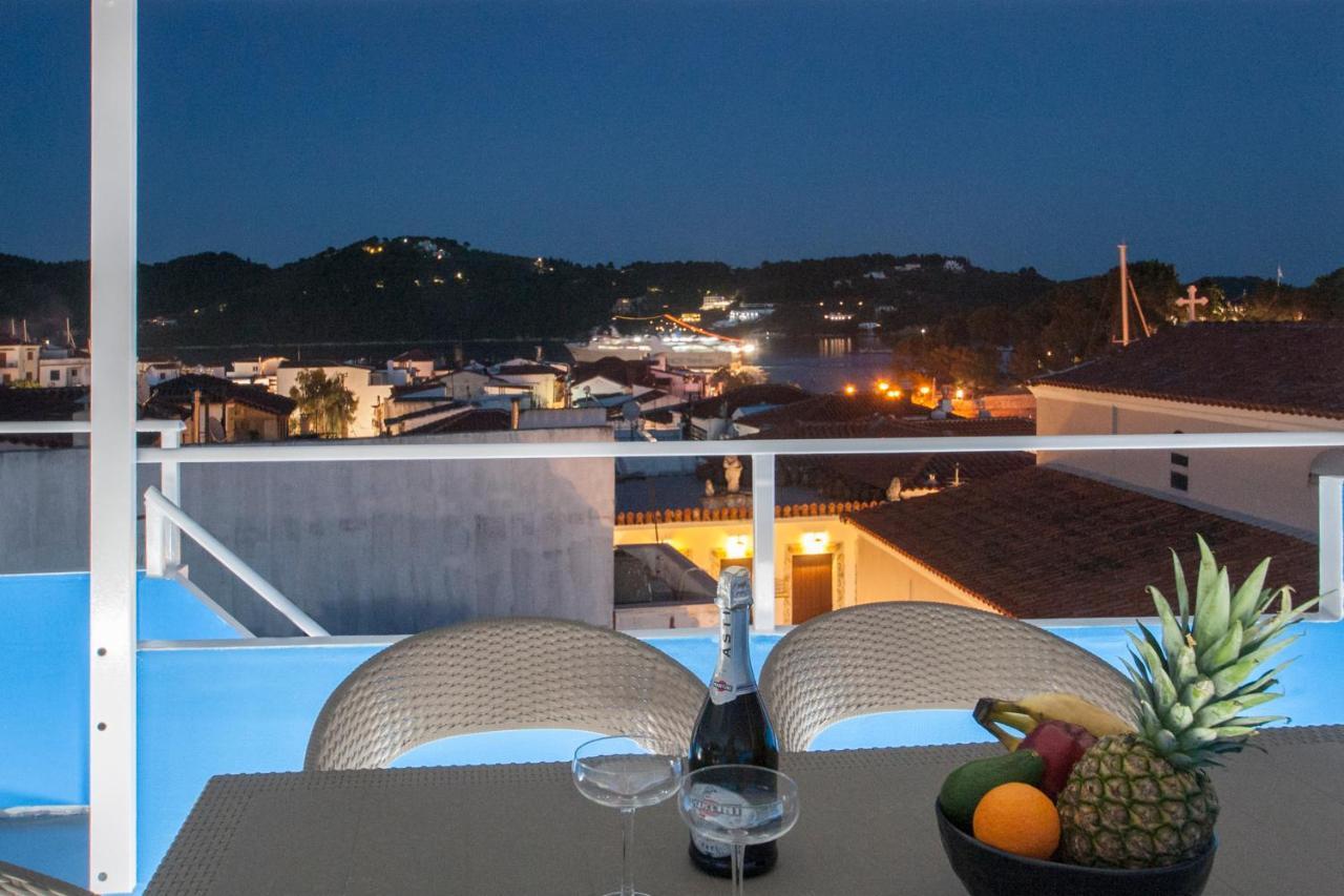 Capolavoro, Boutique Apartment With Unique Rooftop Skiathos-Stadt Exterior foto