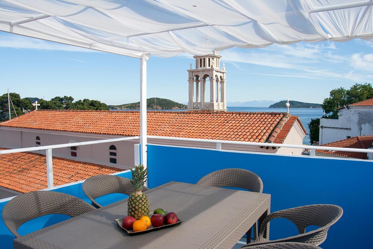 Capolavoro, Boutique Apartment With Unique Rooftop Skiathos-Stadt Exterior foto